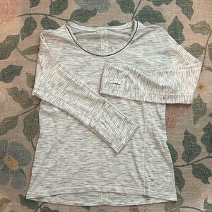 Long sleeve lululemon top